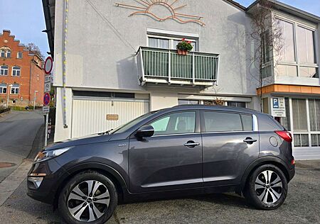 Kia Sportage Spirit 4WD Allrad-Panaroma-Keyless....