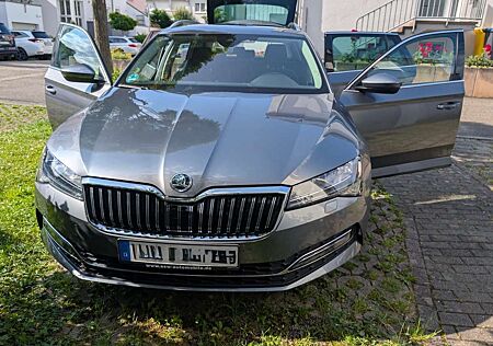 Skoda Superb Combi 2.0 TDI DSG Style