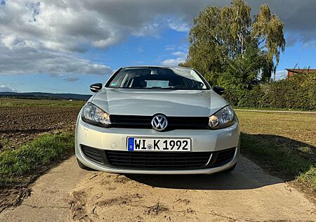 VW Golf Volkswagen 1,4 TÜV / Service Neu