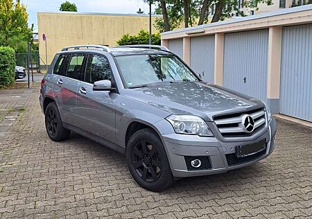 Mercedes-Benz GLK 200 CDI DPF BlueEFFICIENCY 1. Hand