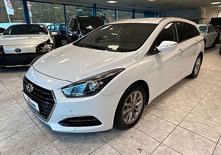 Hyundai i40 cw blue Klima Sitzh Navi Tempo Kamera
