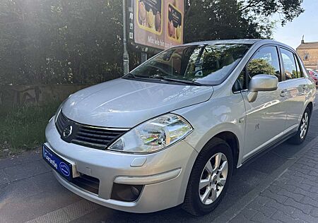 Nissan Tiida 1.8 acenta, Klima, Lederausstattung.