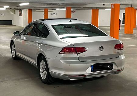 VW Passat Volkswagen 2.0 TDI BlueMotion R Line Exklusiv