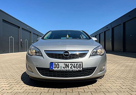Opel Astra 1.6 Selection