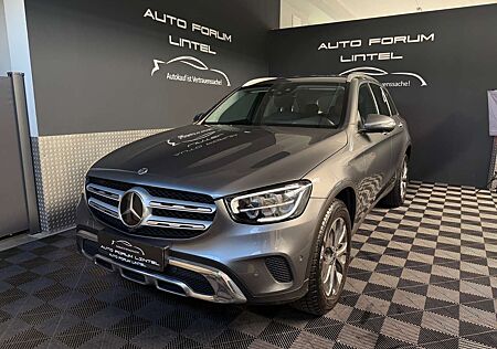 Mercedes-Benz GLC 300 e 4Matic-LED-HUD-BURMESTER-KEYLESS-DISTRONIC-LEDER