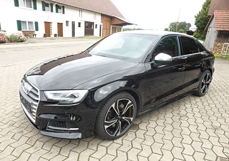 Audi S3 2.0 TFSI quattro