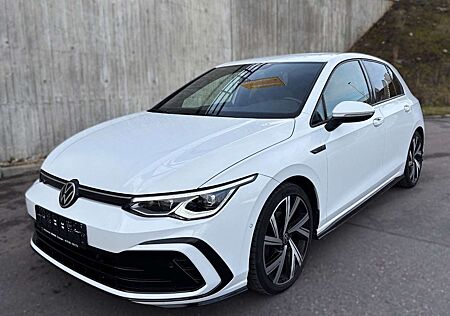 VW Golf Volkswagen VIII Lim. R-Line