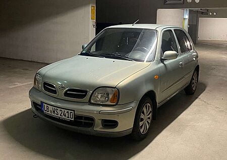 Nissan Micra +1.0+Fresh