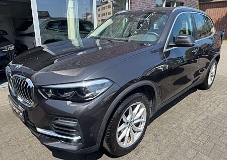 BMW X5 xDr 45e 360 h&k ACC AHK PANO IntegralLenk 19"