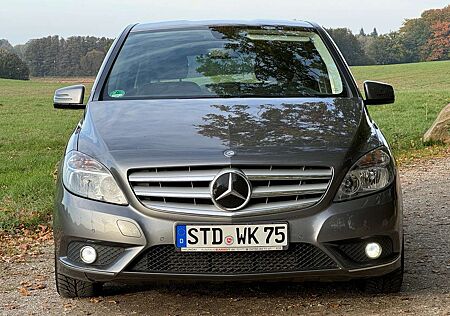 Mercedes-Benz B 200 (BlueEFFICIENCY) 7G-DCT