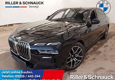 BMW 740 d xDrive M Sport AHK+STANDHZG+B&W+MEM