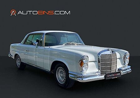 Mercedes-Benz 280 SEC - seltene Farbe