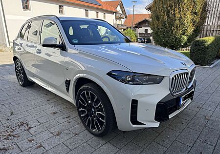 BMW X5 xDrive30d, M-Sport, 21 Zoll, Luft, Masage, Autobahnassistent, Vollausstattung, abgedunktelte Scheiben