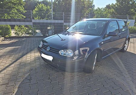 VW Golf Volkswagen 1.6