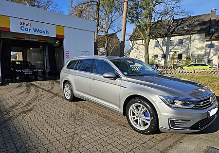 VW Passat Variant Volkswagen Plug-In-Hybrid 1.4 TSI Plug-In-Hybr