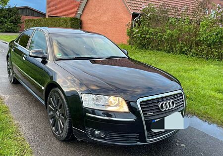 Audi A8 3.0 TDI DPF quattro