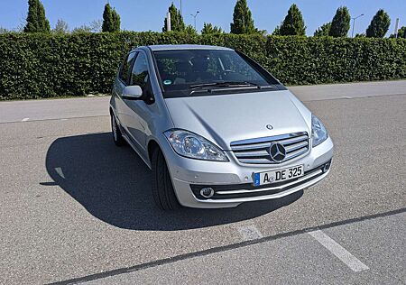 Mercedes-Benz A 180 Autotronic Elegance Special Edition