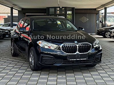 BMW 118 i Limousine Advantage *Automatik*Live*ACC*PDC