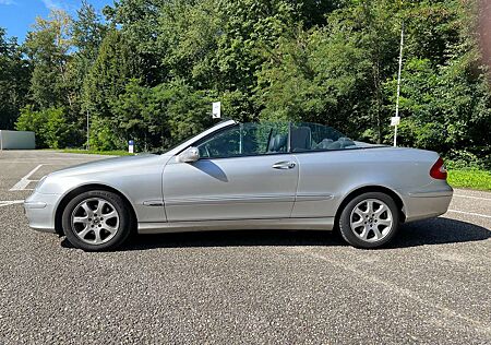 Mercedes-Benz CLK 200 CLK Cabrio 200 Kompressor Elegance