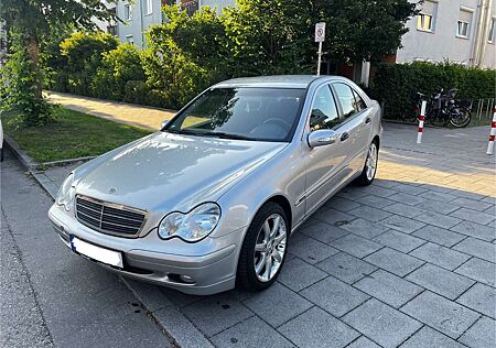 Mercedes-Benz C 180 C -Klasse Lim. Kompressor