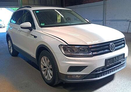 VW Tiguan Volkswagen Comfortline *Active Info Display*NAVI*LED