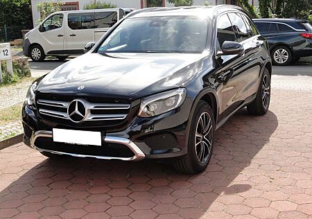 Mercedes-Benz GLC 250 4Matic Aut Exclusive Comand Totw. Spur Cam