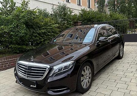 Mercedes-Benz S 350 BlueTec / d (222.032) 8-fach bereift