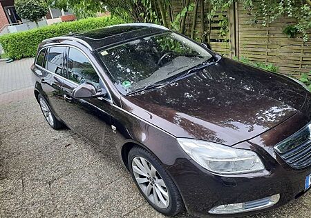 Opel Insignia 2.0 CDTI Sports Tourer 4x4 Aut. 150 Jahre