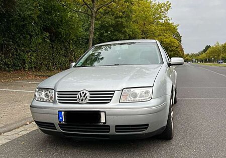 VW Bora Volkswagen 1.6