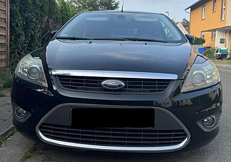 Ford Focus 2.0 16V Titanium