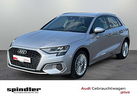 Audi A3 advanced 40 TFSIe S-tronic / Navi+