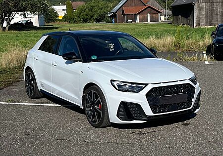 Audi A1 40 TFSI Sportback S tronic S line
