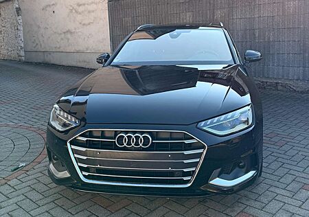 Audi A4 35 TDI advanced