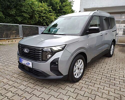 Ford Tourneo Courier Titanium ACC Navi PDC Winterp