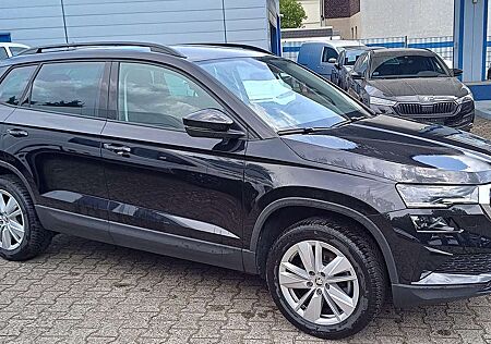 Skoda Karoq Selection 1.5 TSI DSG-Klimaaut-Navi-Kamera-SH-17"