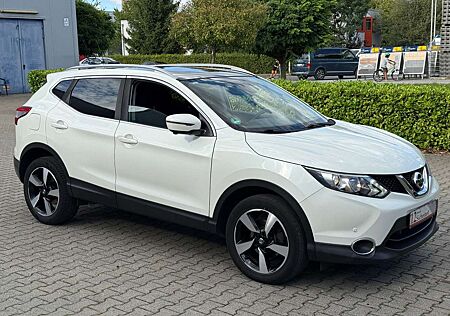 Nissan Qashqai N-Connecta*Garantie*Panorama*Keyless