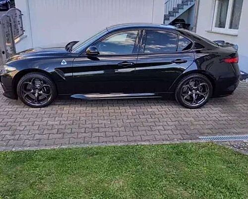 Alfa Romeo Giulia 2.9 V6 Bi-Turbo Quadrifoglio