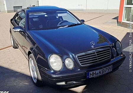 Mercedes-Benz 320 CLK