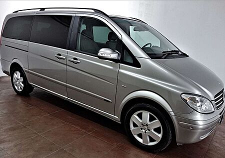 Mercedes-Benz Viano 3.0 CDI lang Leder/Navi/Airmatic/Panorama