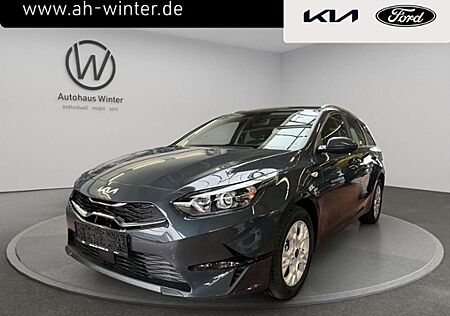 Kia XCeed Ceed SW / cee'd SW 1,5 T-GDI DCT Vision Komfort Navi Klimaaut ACC Ka