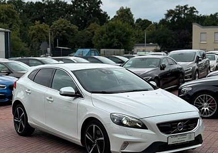 Volvo V40 R-DESIGN *XENON *KAMERA *ACC *BLIS *SHZ