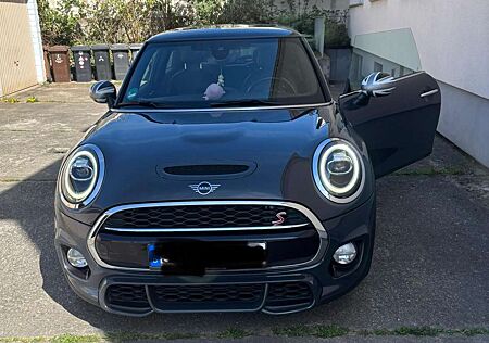 Mini Cooper S gebraucht kaufen Mini Cooper S Aut.