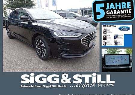 Ford Focus Titanium 1.0l NAV*IACC*SHZ*BLIS*LED*PDC*CAM