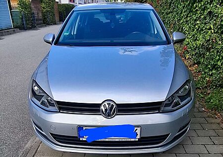 VW Golf Volkswagen 1.2 TSI BlueMotion Technology Allstar