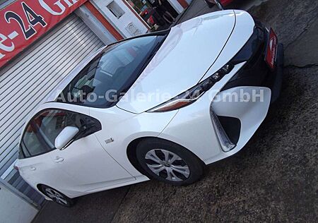 Toyota Prius 1.8-l-VVT-i Plug-in- Hybrid Autom, Navi