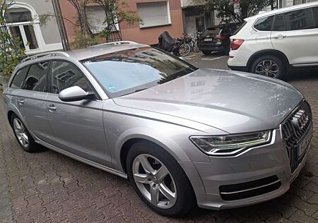 Audi A6 Allroad quattro 3.0 TDI S tronic DPF