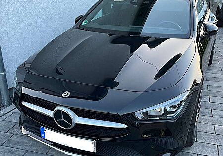 Mercedes-Benz CLA 180 Shooting Brake 7G-DCT Progressive Line
