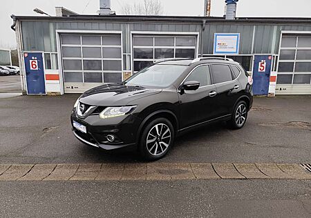 Nissan X-Trail 1.6 dCi Tekna 4x4 / Leder / Navi / SHZ / AHK