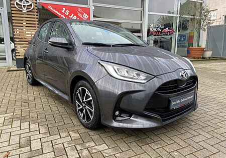 Toyota Yaris 1.5 5-Türer Club LED Apple CarPlay