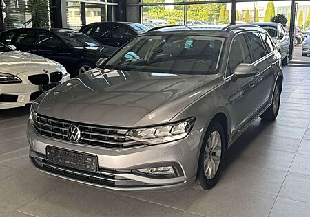 VW Passat Variant Volkswagen 2.0 TDI SCR DSG AHK NAVI